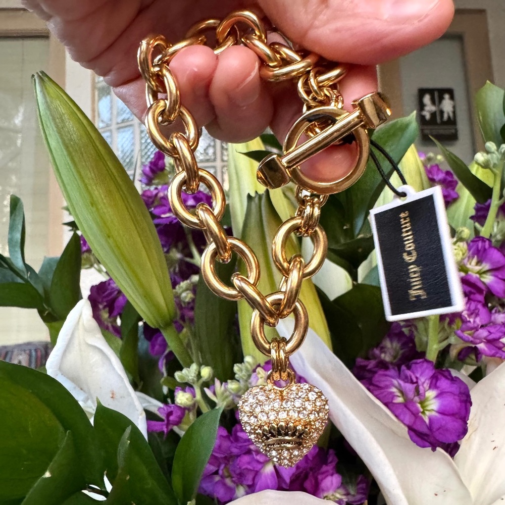 NWT JUICY COUTURE Pave Heart Icon Bracelet
